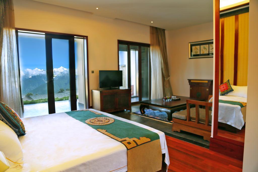 High Mountain Resort-Deqin Deqen Oda fotoğraf
