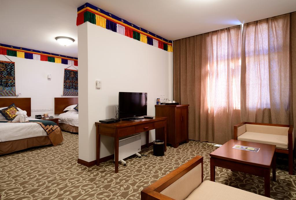 High Mountain Resort-Deqin Deqen Oda fotoğraf